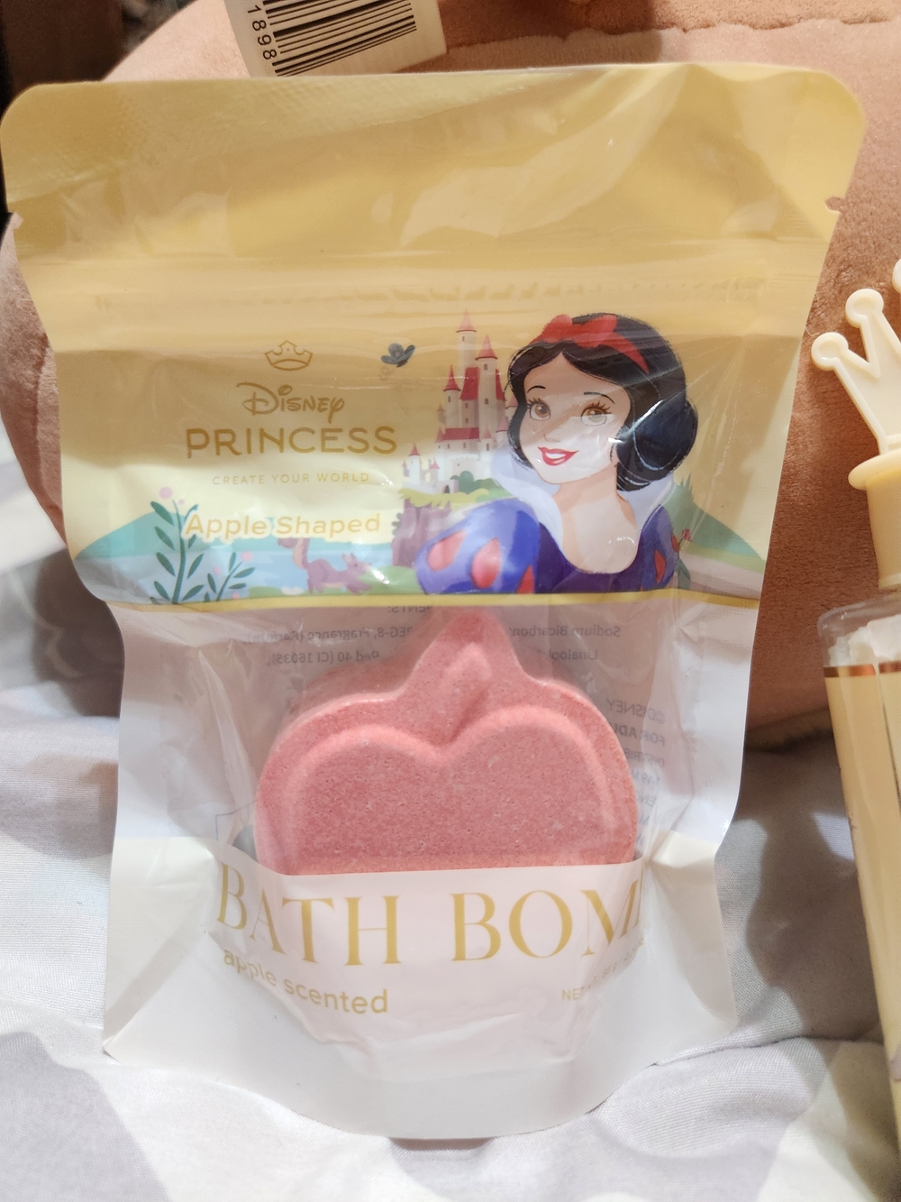 Disney Princess Snow White Bath Set - Picture 2 of 4